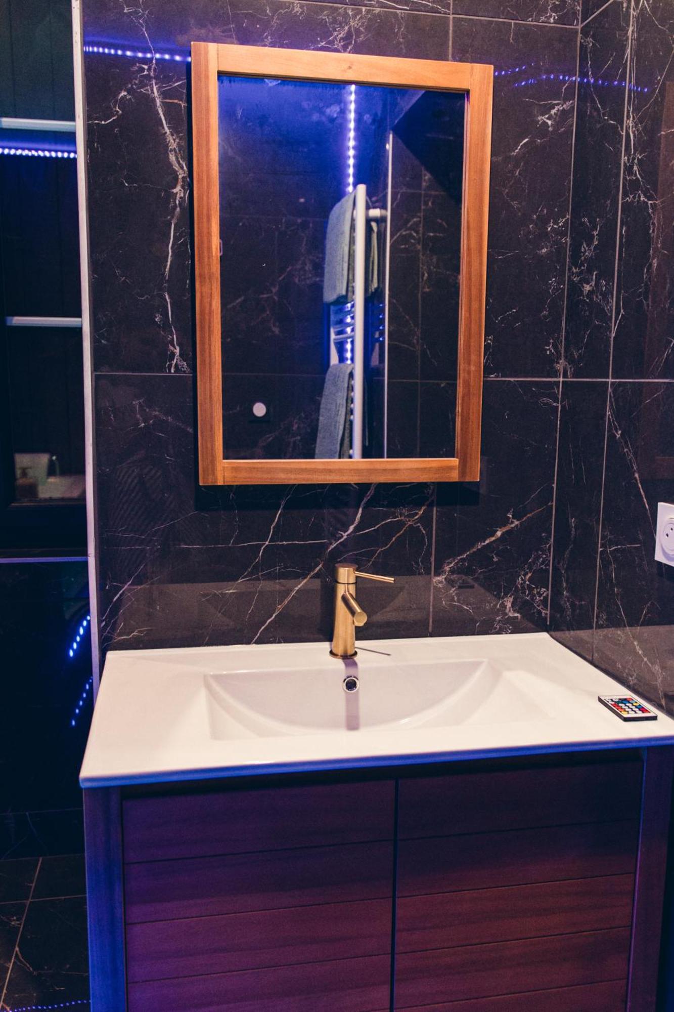 Loveroom Pau Dış mekan fotoğraf